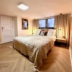 דירה Orangehomes Urban Elegance בודפשט